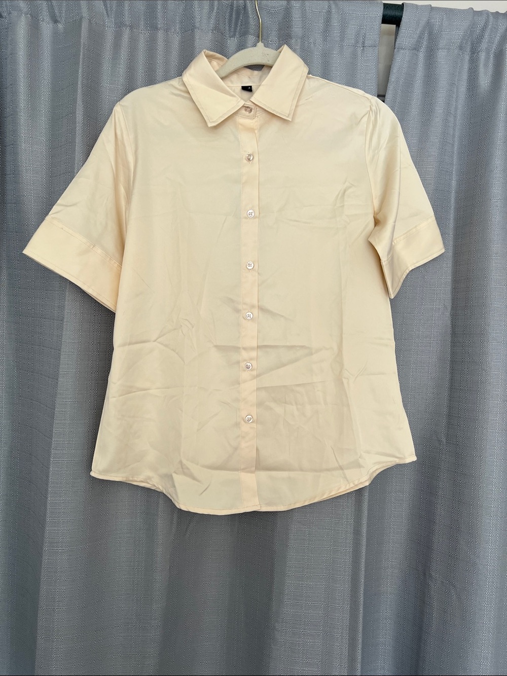 Women's Short Sleeve Button Down Shirt Stain Shield Wrinkle-Free in Cream